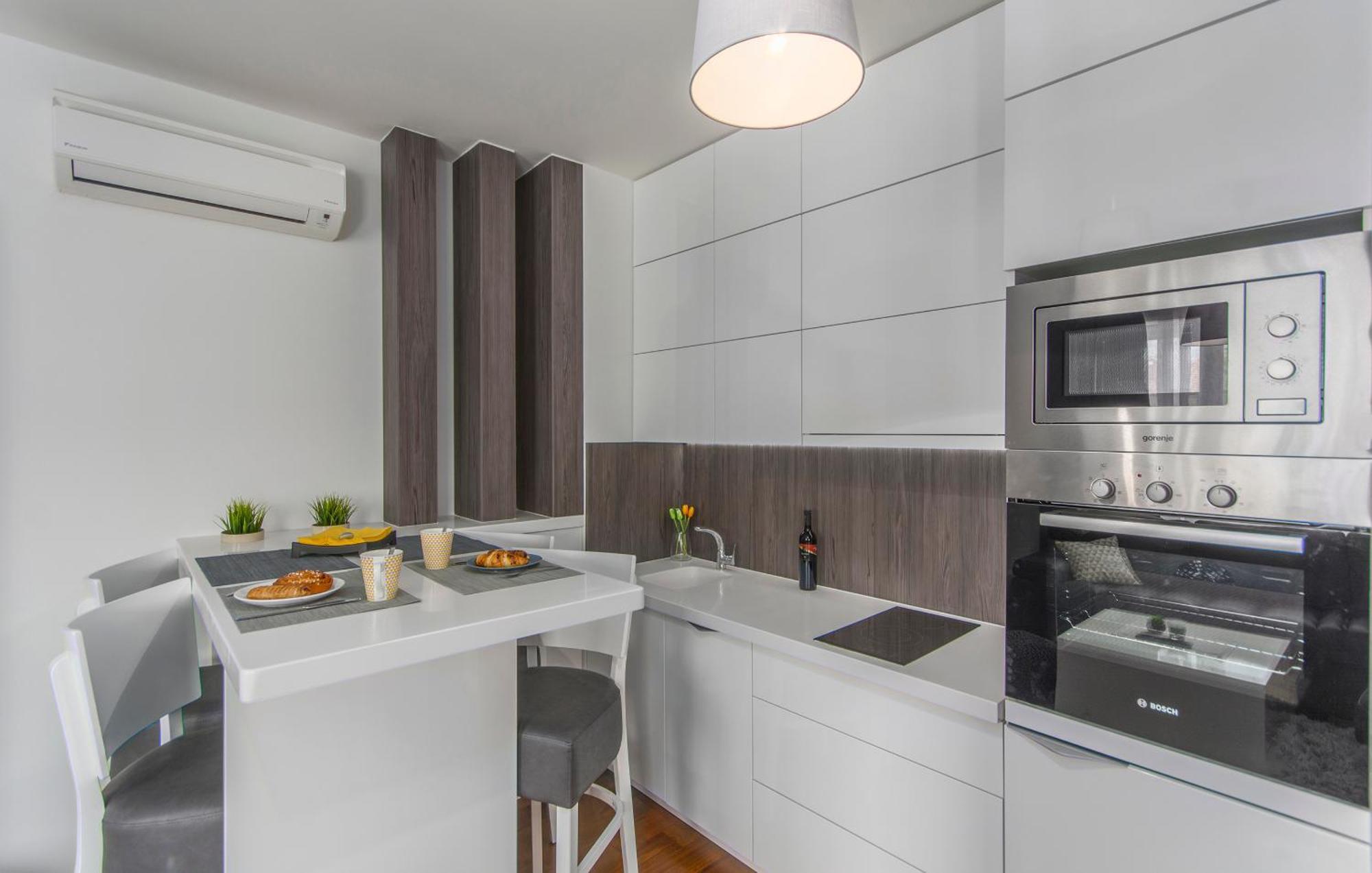 Apartments Spada Premium Residence Πόρετς Εξωτερικό φωτογραφία